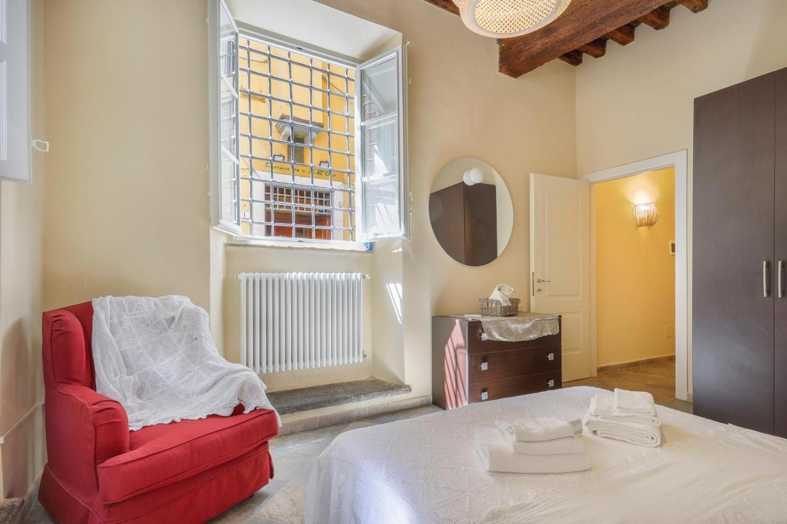 Lady Miranda Apartment Lucca Exterior photo